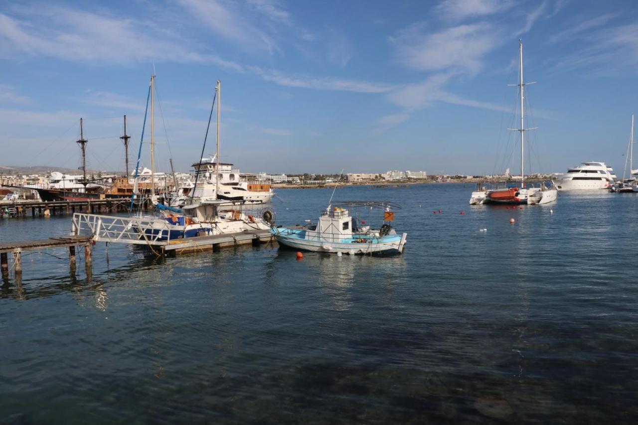 Cyking 2 Bed Apartment With Pool & 10 Min To Beach Paphos Exterior photo